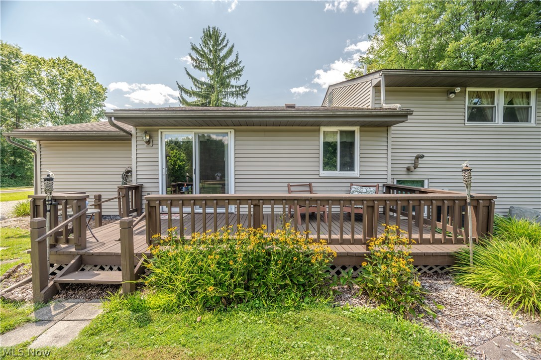 6142 Fairview Road Austintown OH 44515