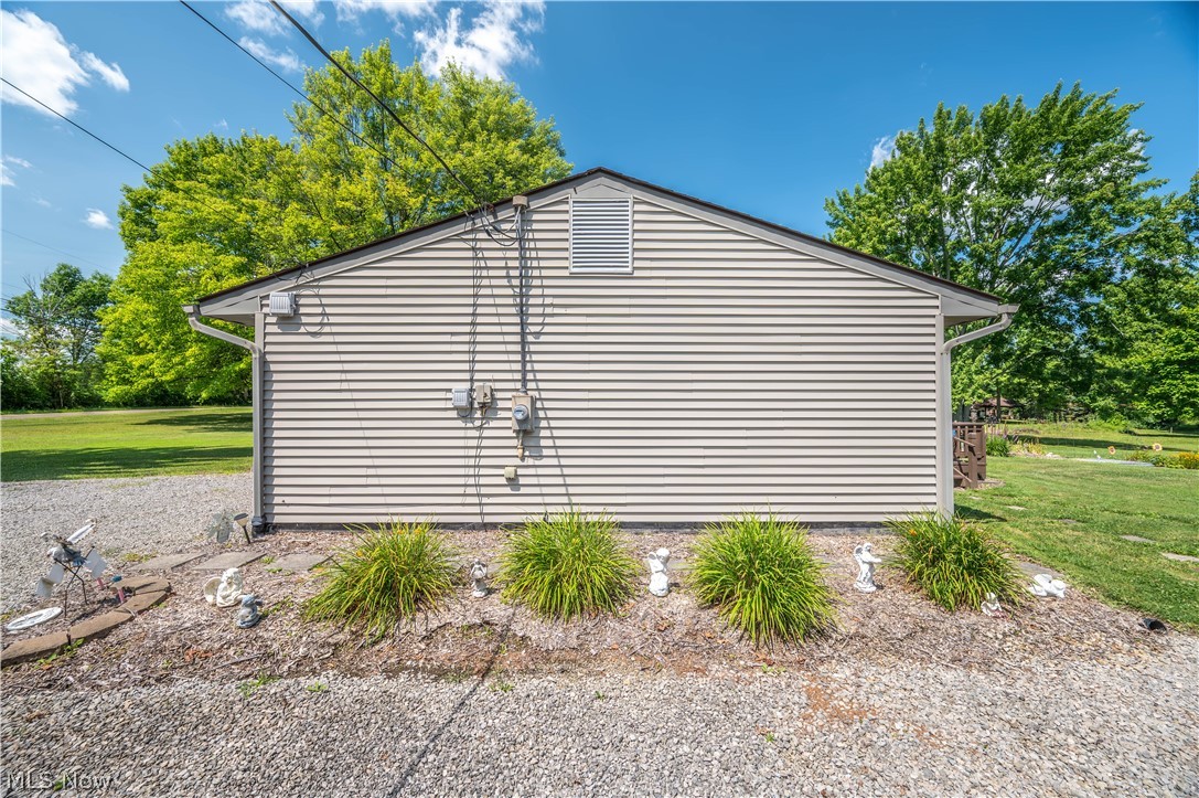 6142 Fairview Road Austintown OH 44515