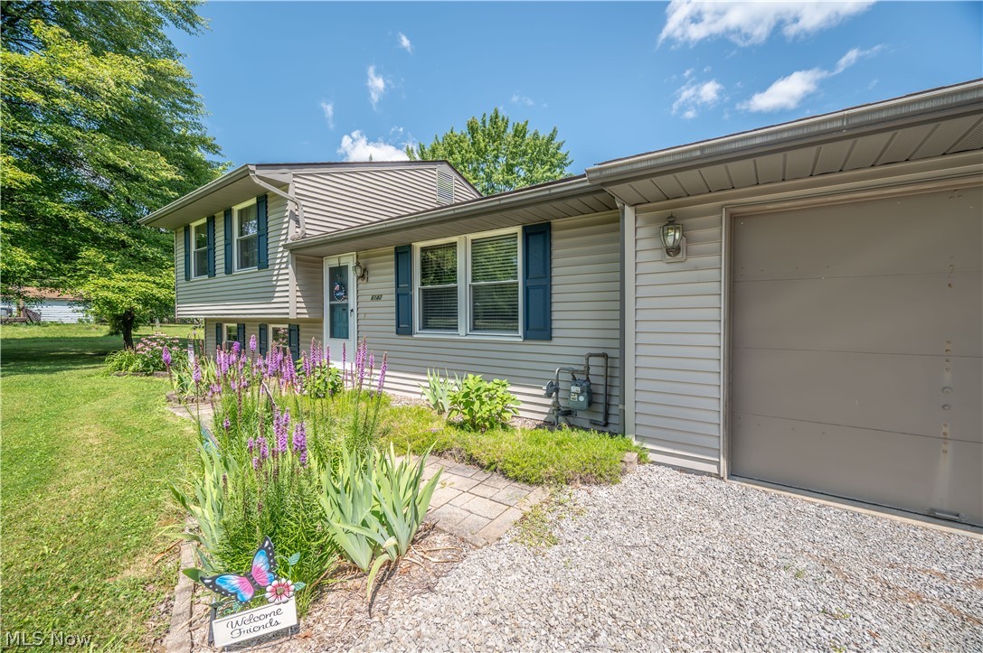 6142 Fairview Road Austintown OH 44515