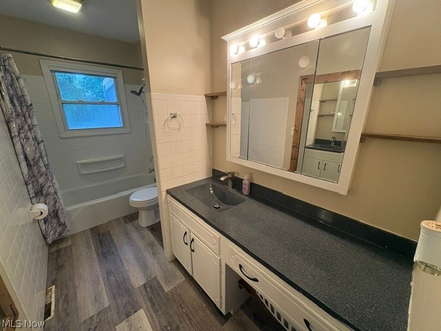 7994 Anderson Avenue NE Warren OH 44484