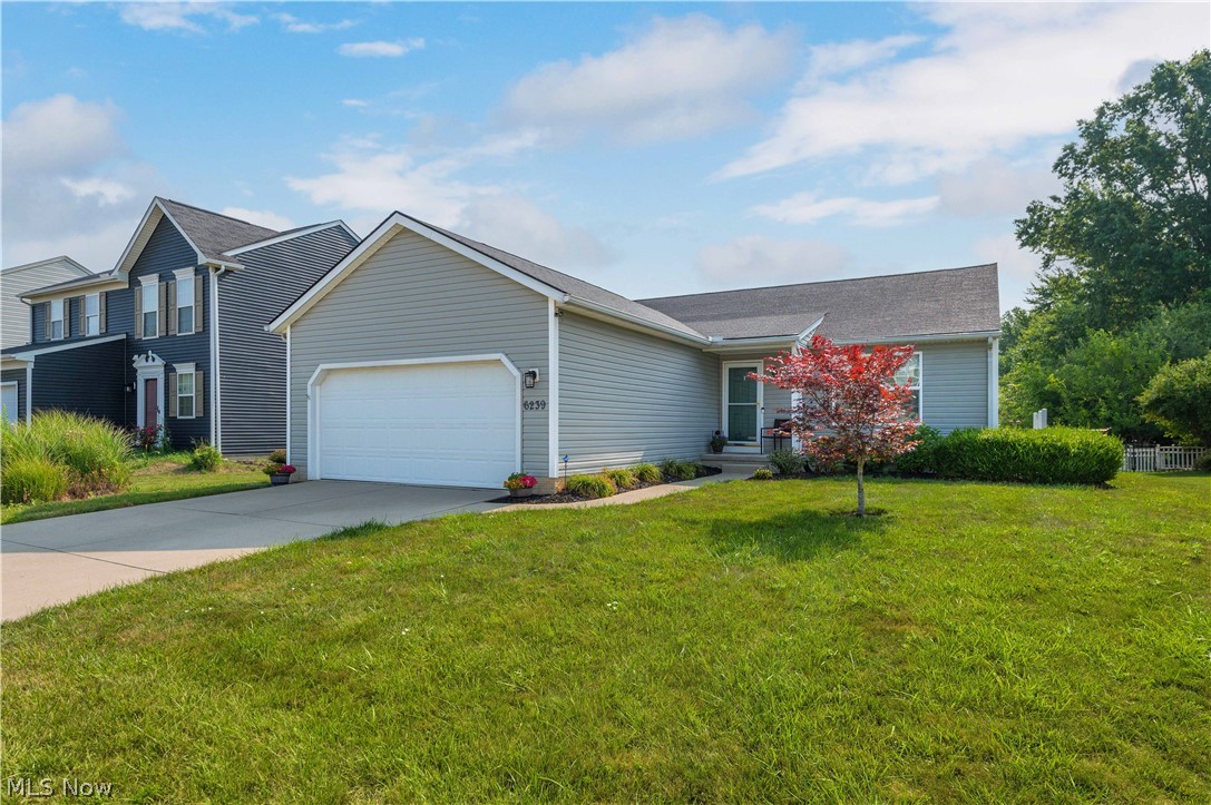 6239 Greenview Trail North Ridgeville OH 44039