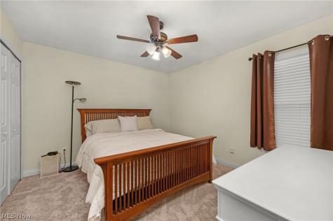 6239 Greenview Trail North Ridgeville OH 44039