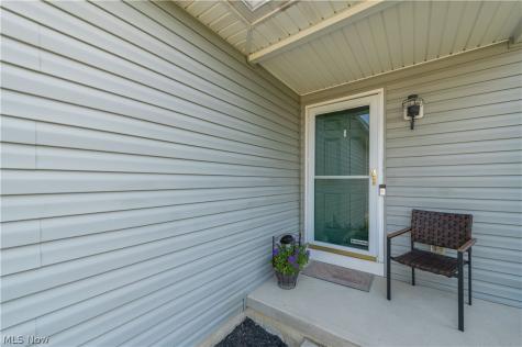 6239 Greenview Trail North Ridgeville OH 44039