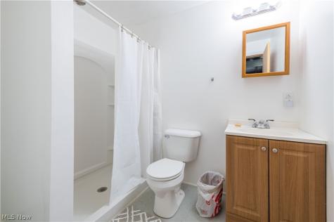 6239 Greenview Trail North Ridgeville OH 44039