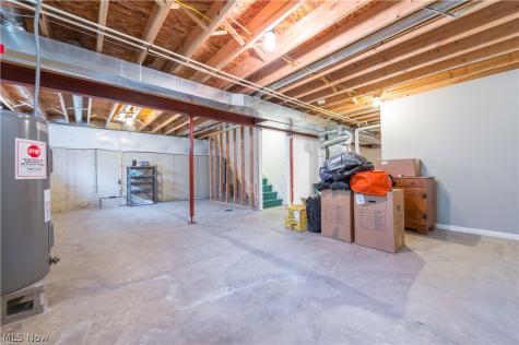 6239 Greenview Trail North Ridgeville OH 44039