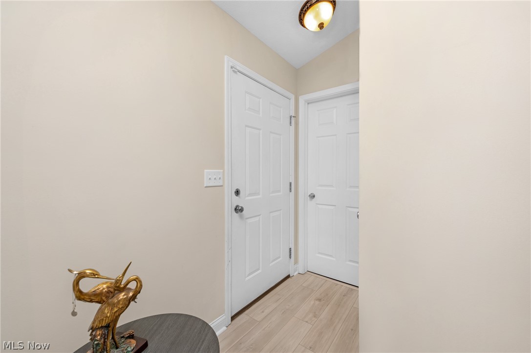6239 Greenview Trail North Ridgeville OH 44039