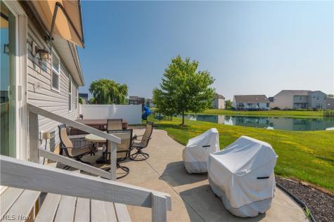 6239 Greenview Trail North Ridgeville OH 44039