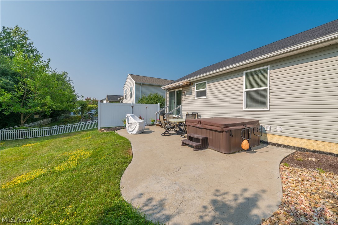 6239 Greenview Trail North Ridgeville OH 44039