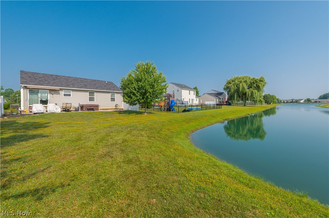 6239 Greenview Trail North Ridgeville OH 44039