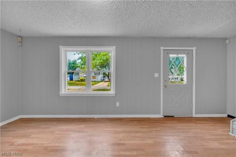 23166 Gay Street Euclid OH 44123