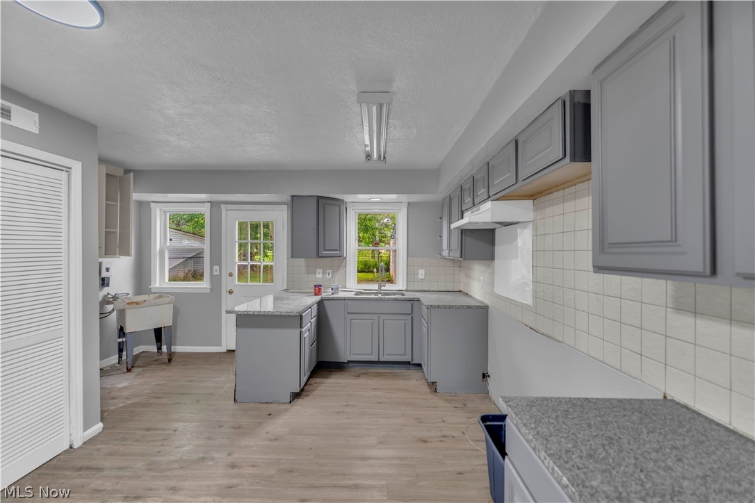 23166 Gay Street Euclid OH 44123