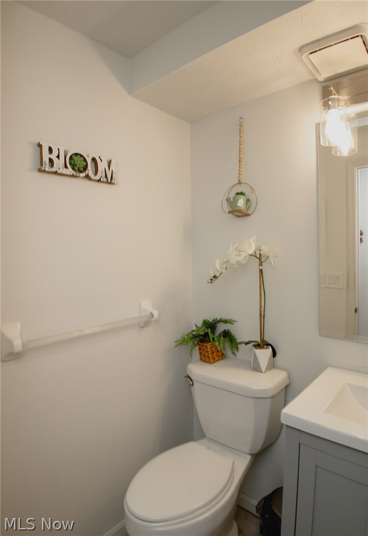 200 Briarbrook Court NE Howland OH 44484