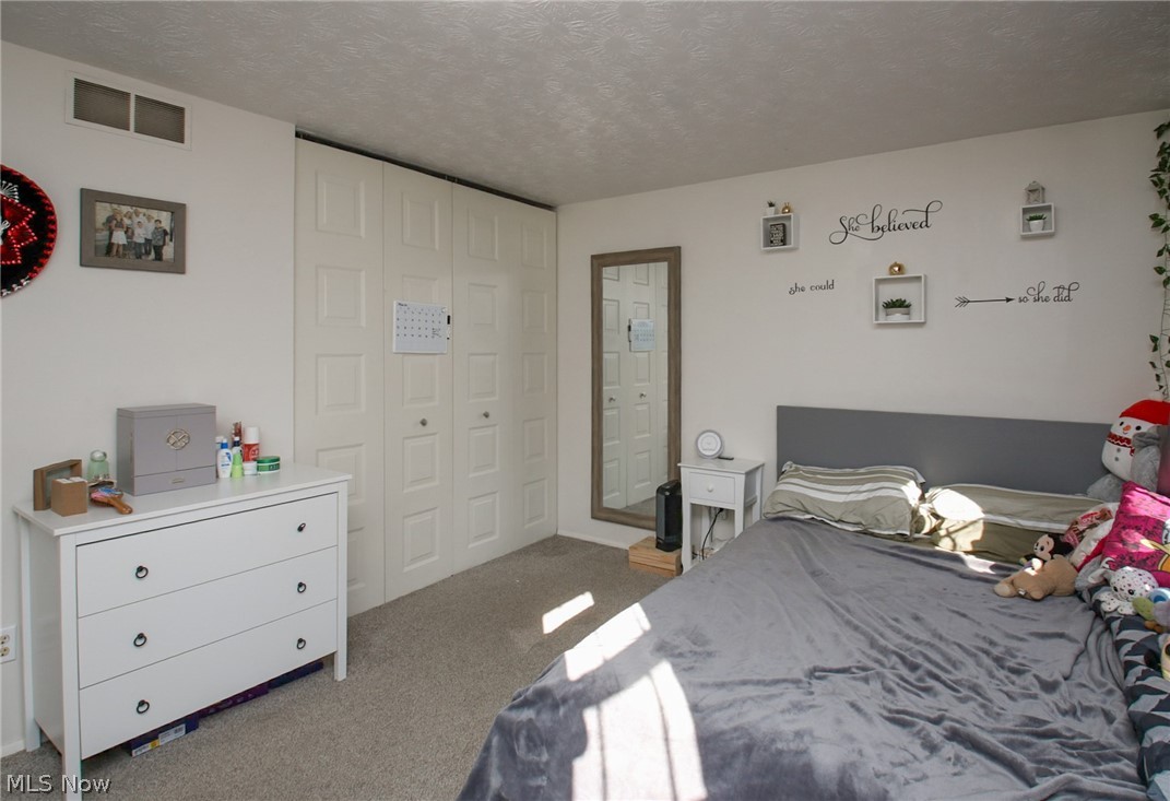 200 Briarbrook Court NE Howland OH 44484