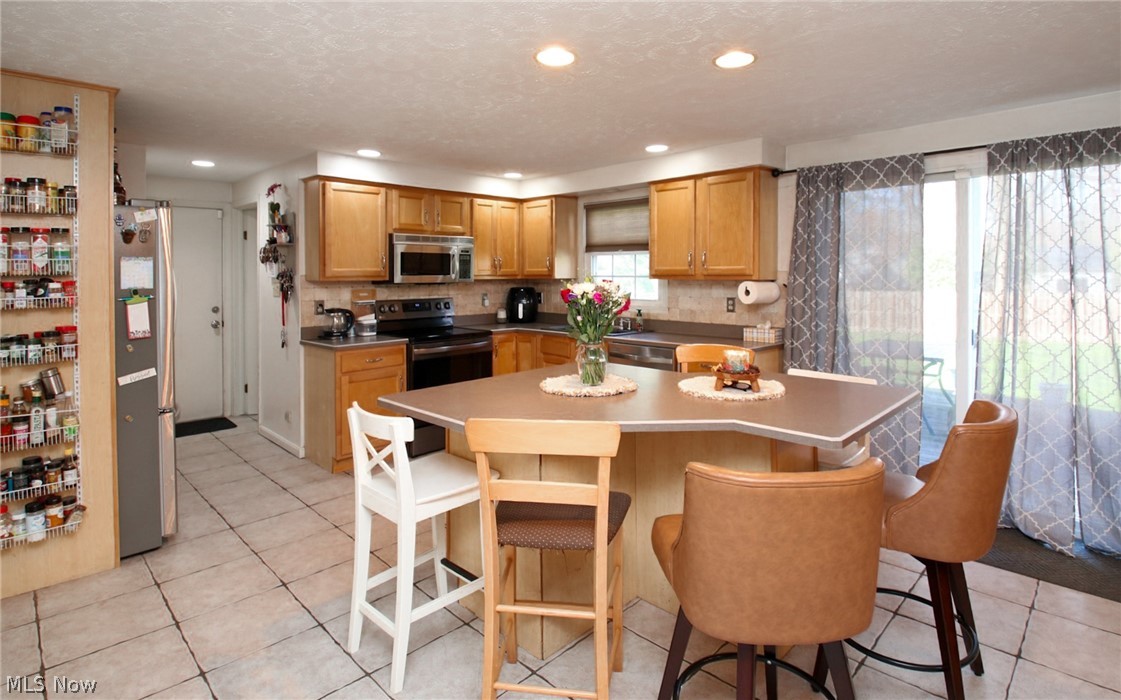 200 Briarbrook Court NE Howland OH 44484