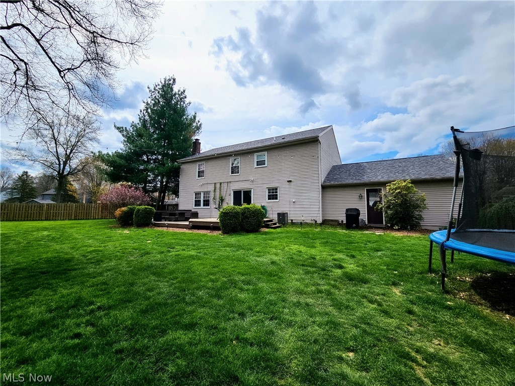 200 Briarbrook Court NE Howland OH 44484