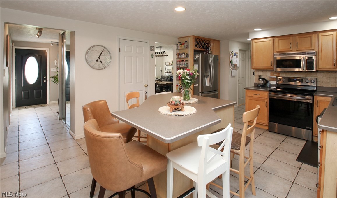 200 Briarbrook Court NE Howland OH 44484