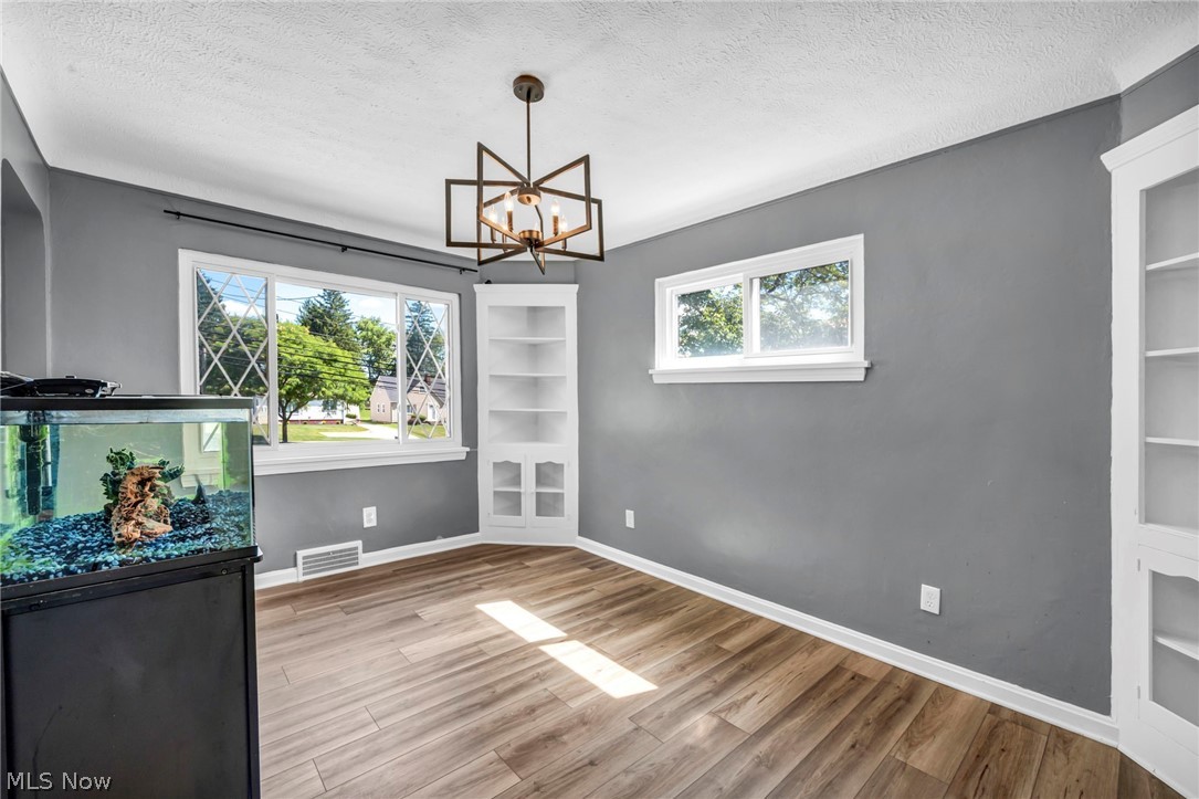 6524 E Pleasant Valley Road Independence OH 44131