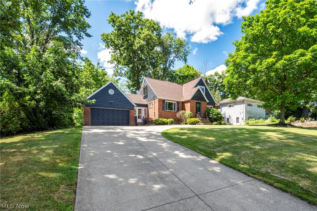 6524 E Pleasant Valley Road Independence OH 44131