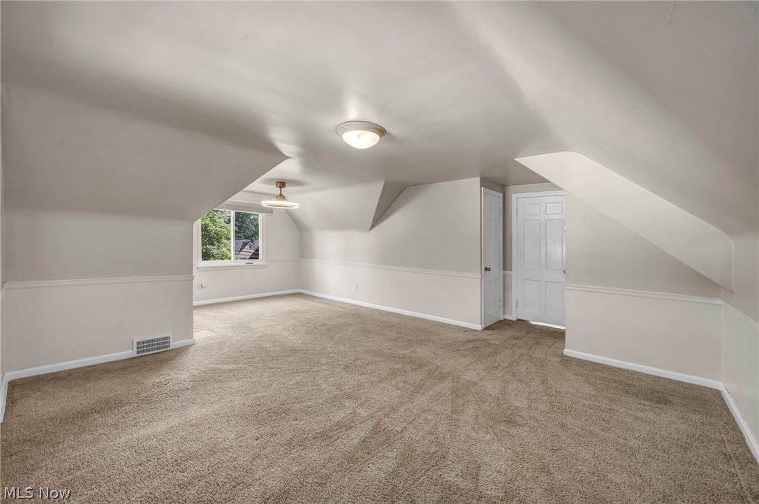 6524 E Pleasant Valley Road Independence OH 44131