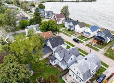 742 Lakeside Avenue Lorain OH 44052