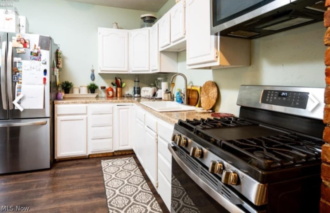 742 Lakeside Avenue Lorain OH 44052
