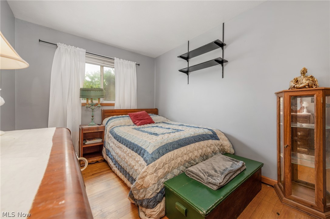914 Stark Street Sheffield Lake OH 44054