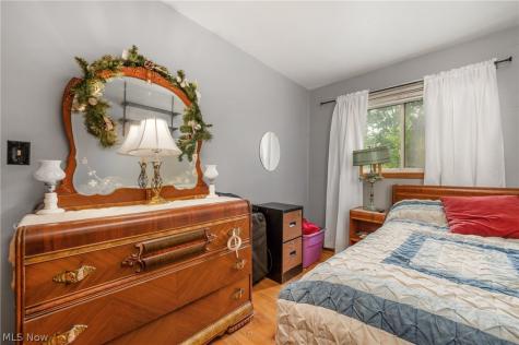 914 Stark Street Sheffield Lake OH 44054