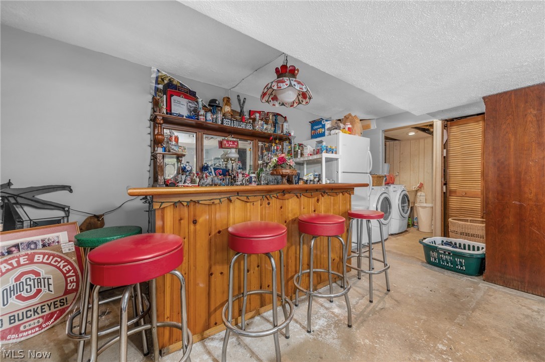 914 Stark Street Sheffield Lake OH 44054