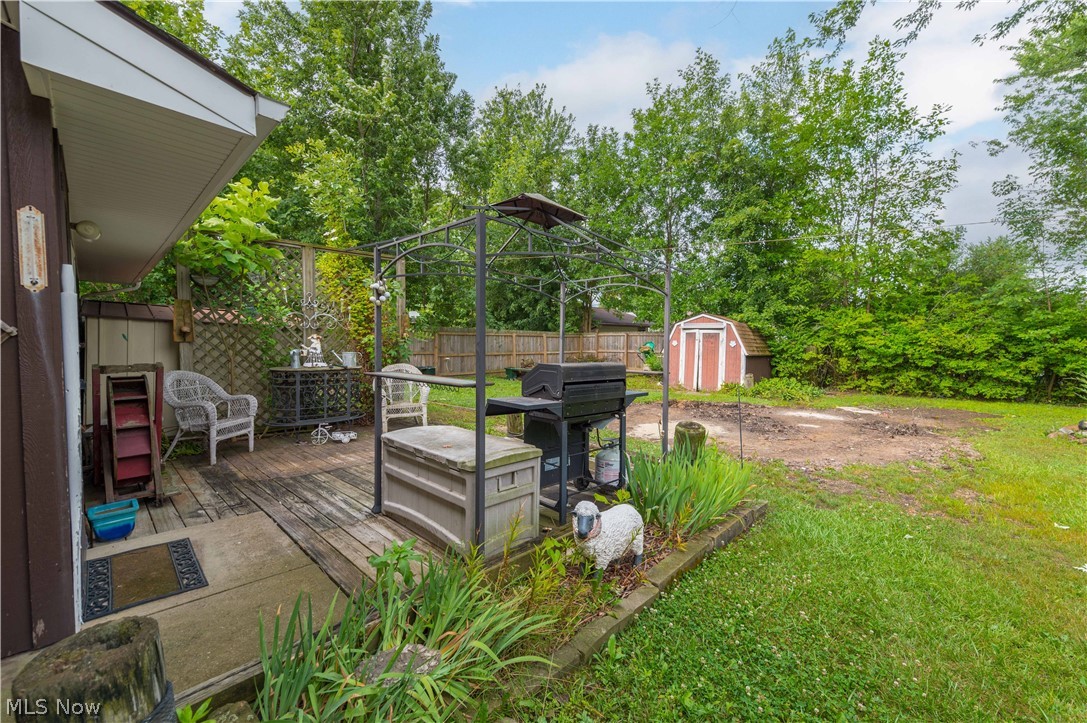 914 Stark Street Sheffield Lake OH 44054