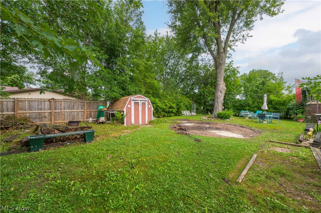 914 Stark Street Sheffield Lake OH 44054