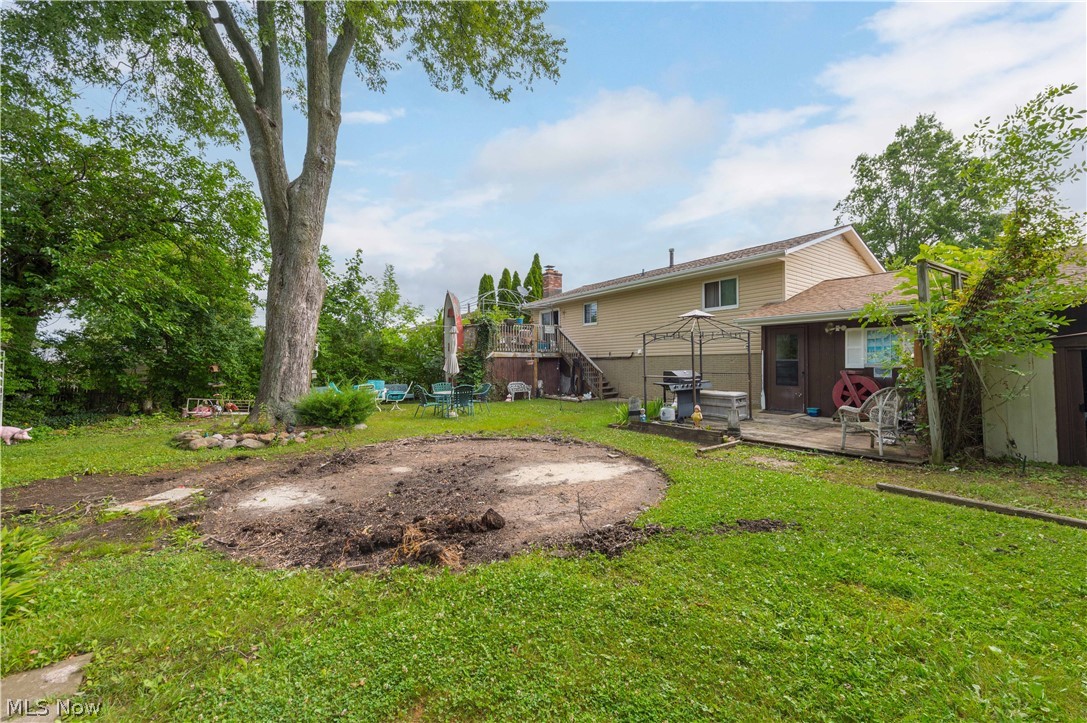 914 Stark Street Sheffield Lake OH 44054
