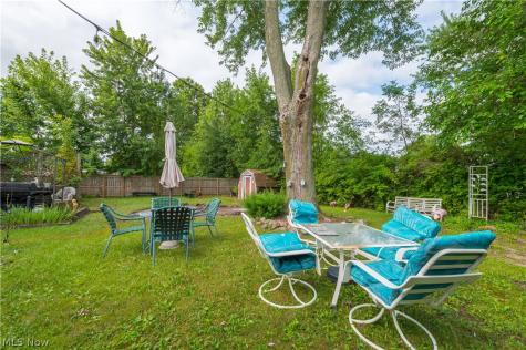 914 Stark Street Sheffield Lake OH 44054