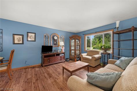 914 Stark Street Sheffield Lake OH 44054