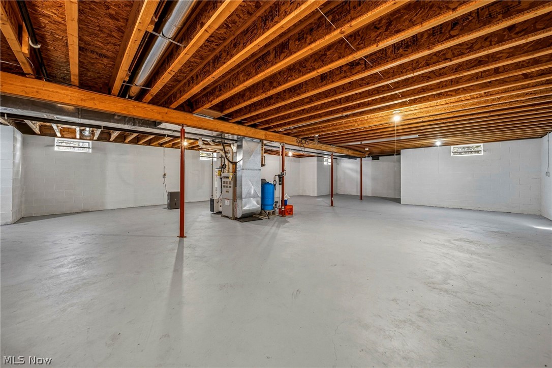 1076 Garrett Road Jefferson OH 44047