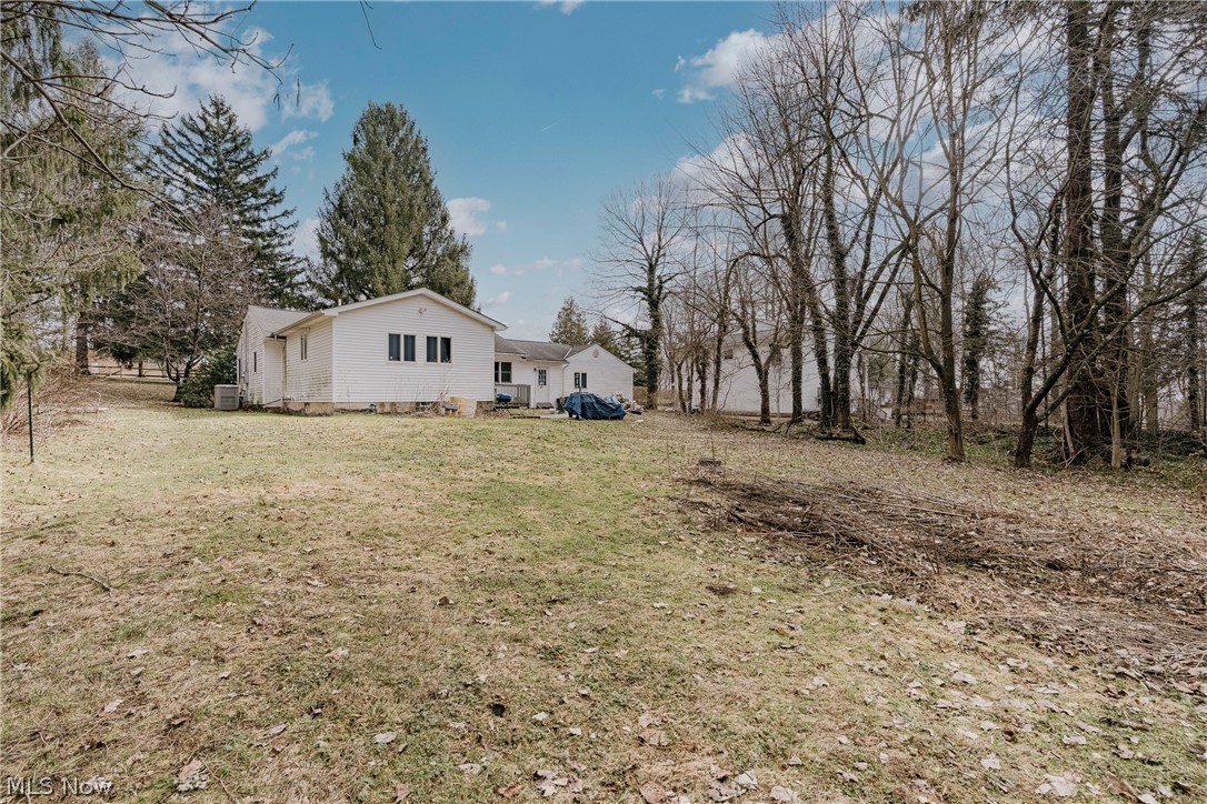 17446 Snyder Road Chagrin Falls OH 44023
