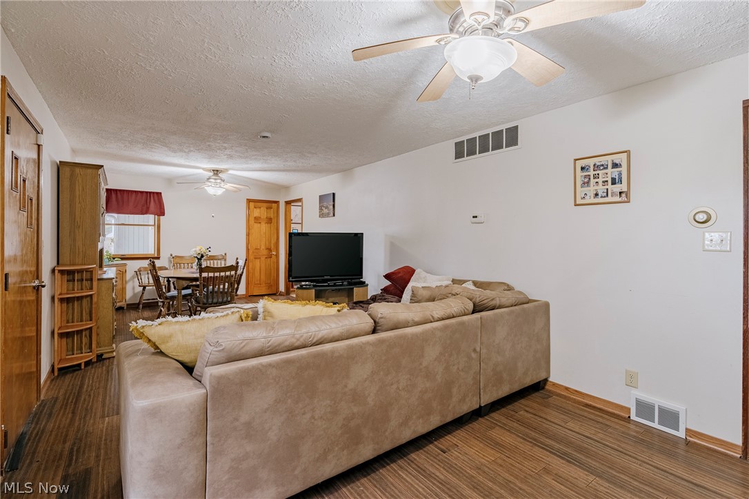 17446 Snyder Road Chagrin Falls OH 44023