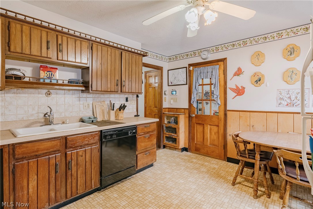17446 Snyder Road Chagrin Falls OH 44023