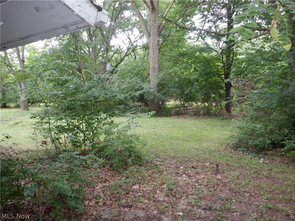 2091 Lee Boulevard East Cleveland OH 44112