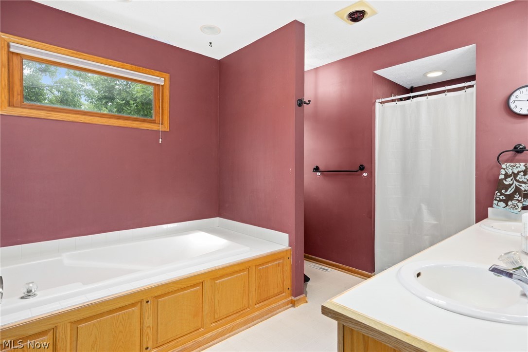 3965 Stonegate Drive Medina OH 44256
