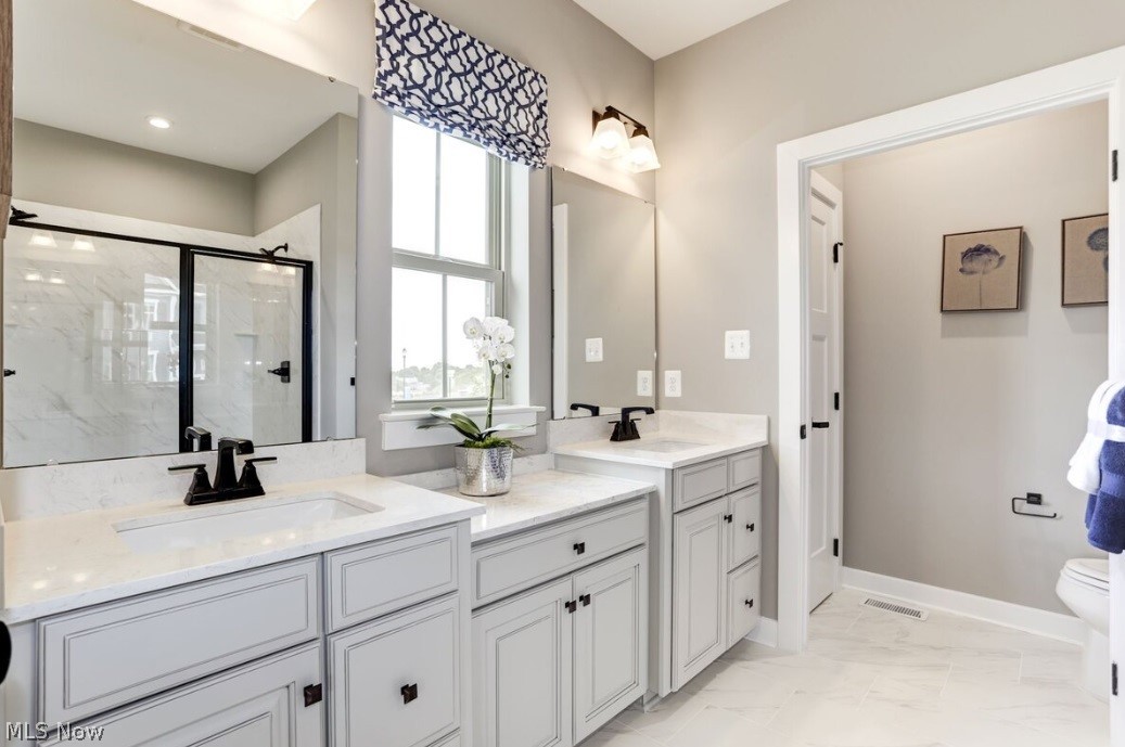 8348 Falls Glen Lane Olmsted Falls OH 44138