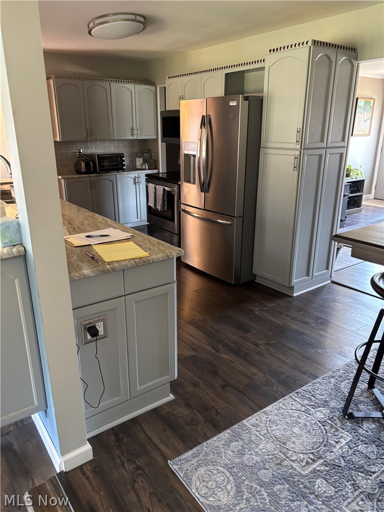 2937 Joseph Brunswick OH 44212