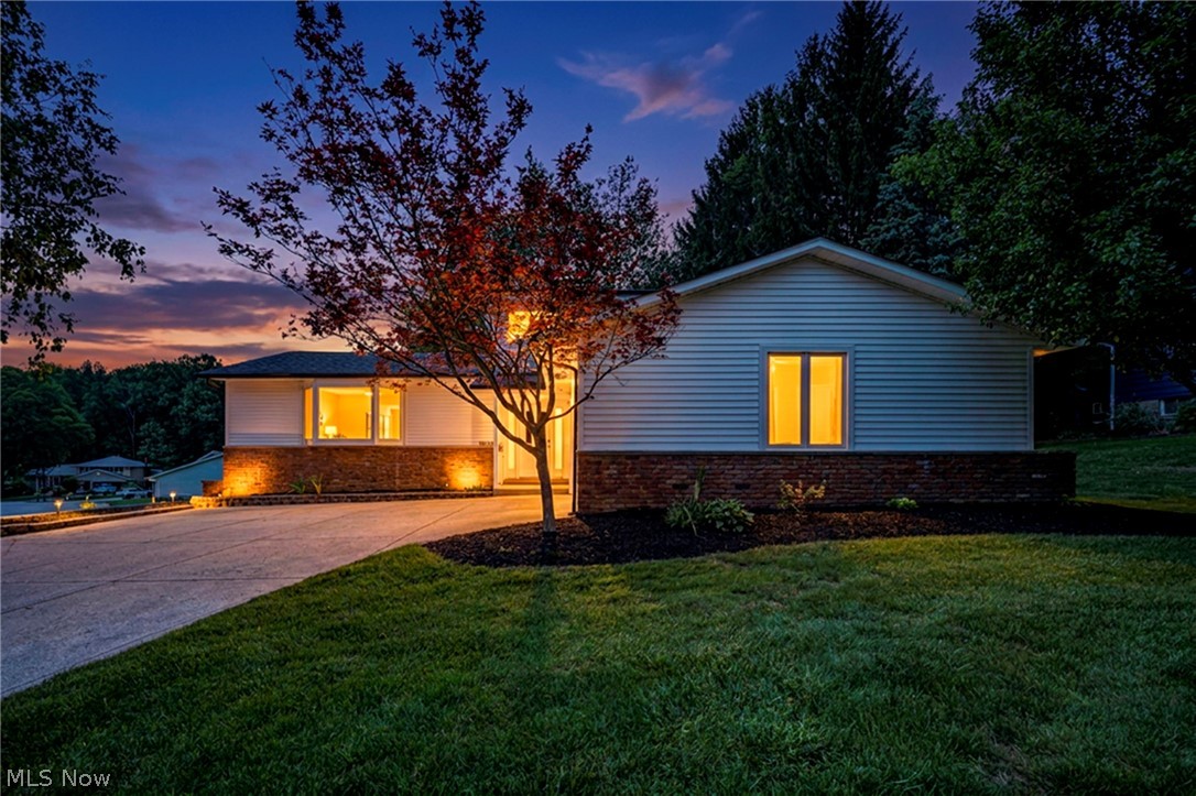 5660 Elm Hill Drive Solon OH 44139