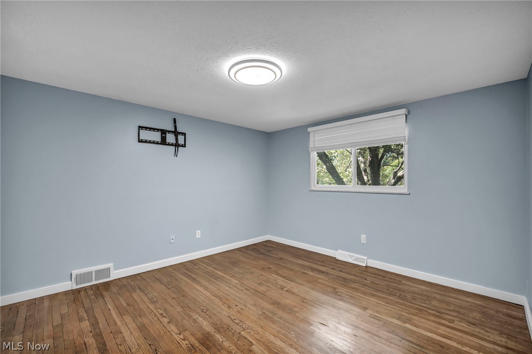 5660 Elm Hill Drive Solon OH 44139