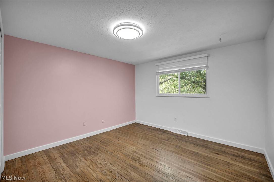 5660 Elm Hill Drive Solon OH 44139