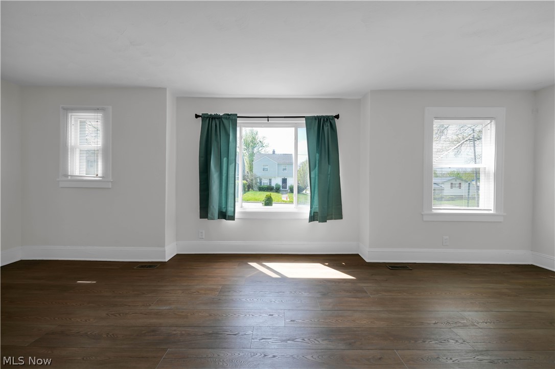 17303 Invermere Avenue Cleveland OH 44128