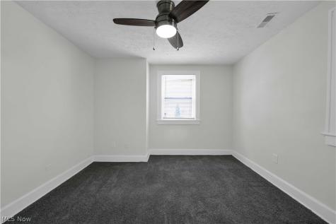 17303 Invermere Avenue Cleveland OH 44128