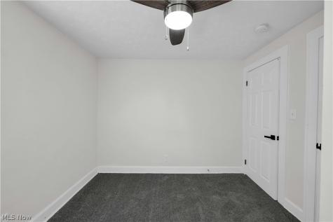 17303 Invermere Avenue Cleveland OH 44128