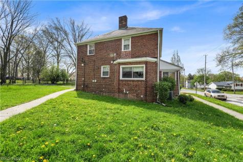 17303 Invermere Avenue Cleveland OH 44128