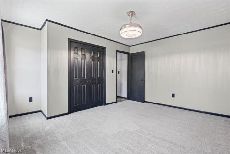 5112 Sheaters Drive North Canton OH 44720