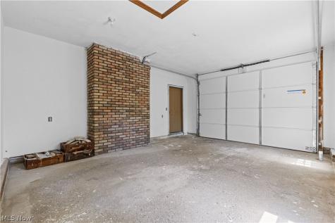 5112 Sheaters Drive North Canton OH 44720